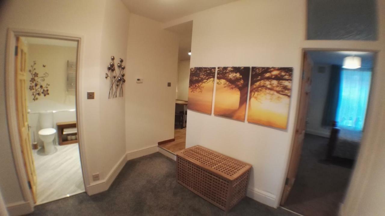 Large Garden Flat Near Marine Lake Weston-super-Mare Ngoại thất bức ảnh